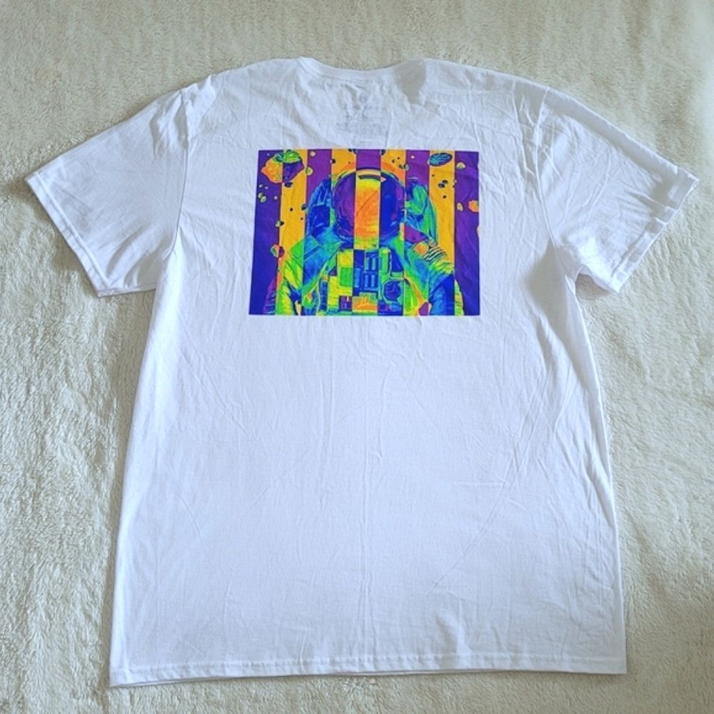 Hyper Space🌌 NASA🚀 Graphic Tee👕 - NWOT
